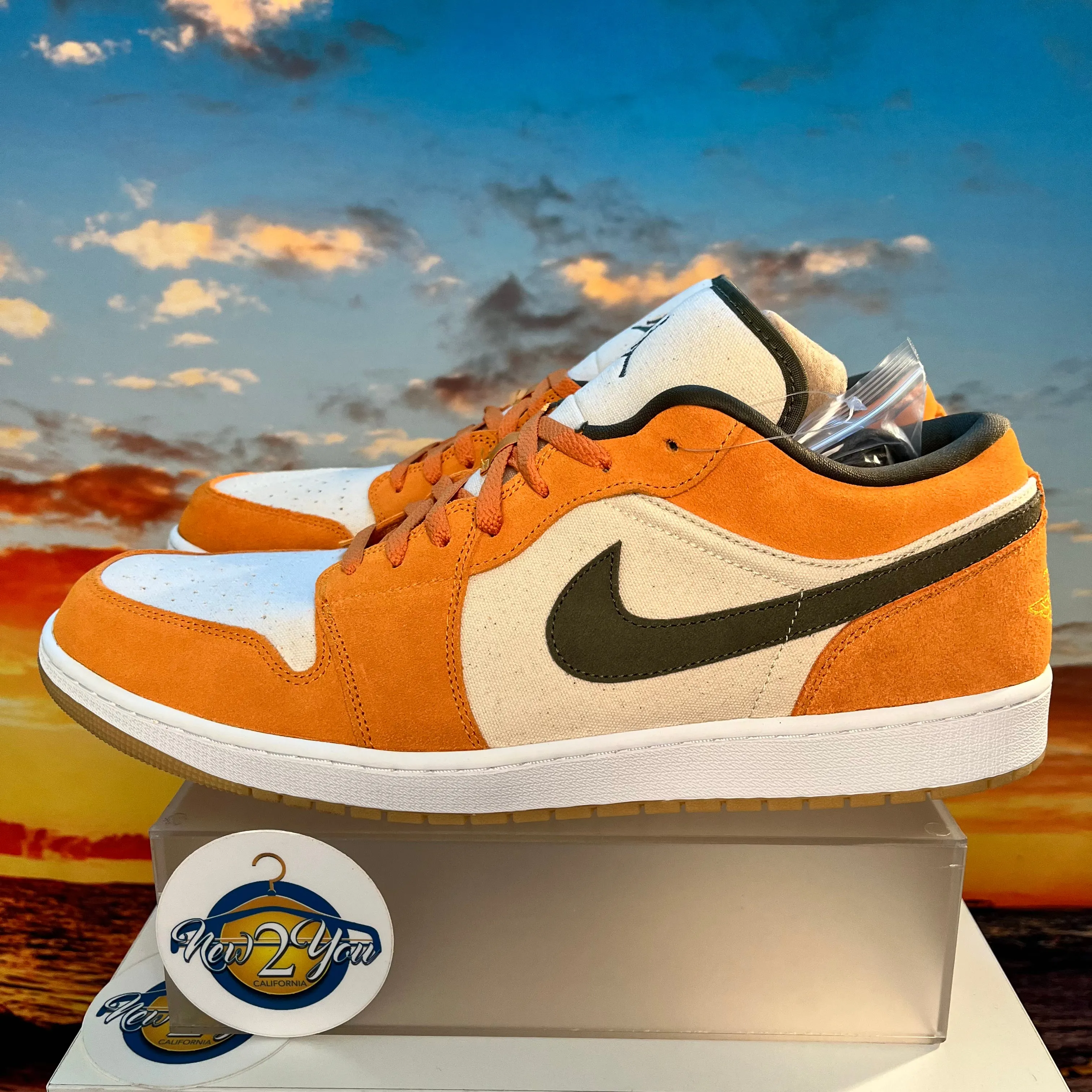 Jordan 1 Low SE Light Curry