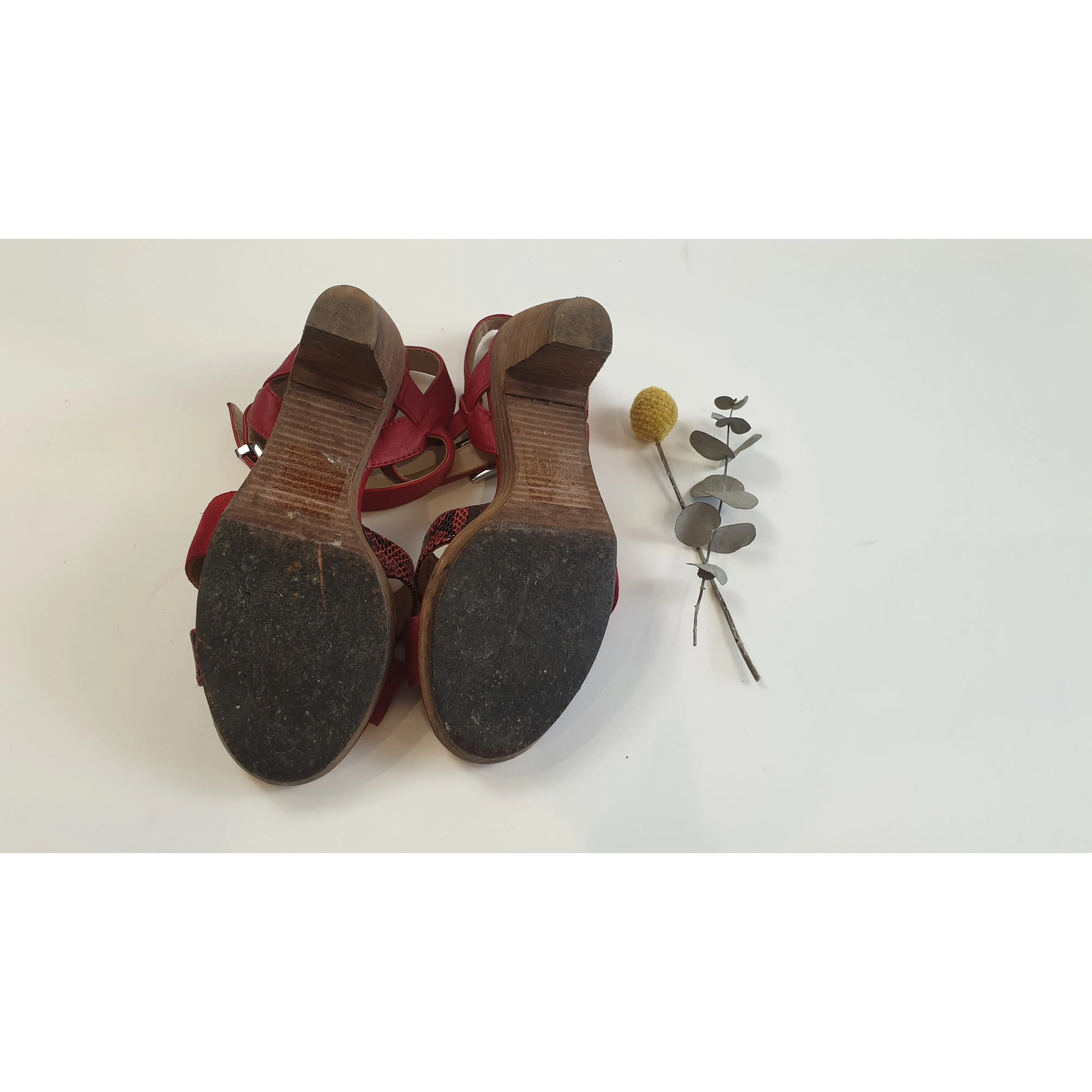 Mimco red leather strappy sandals with wooden heel size 37
